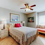 Ocean Retreat & Villas