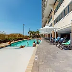 Mar Vista Grande