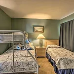 Beach Lovers Haven Oceanfront Condo With Pool!