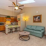 Plantation Golf Villas 2 Miles To The Beach! Sleeps 6