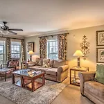 North Myrtle Beach Condo With Views Walk To Beach!