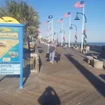 Charming Condo 2Min Walk From The Famous Boardwalk