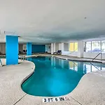 North Myrtle Beach Condo With Boardwalk Beach Access