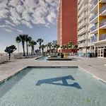 Hosteeva Atlantica Beachfront Condo