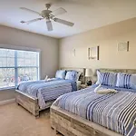 Golfers Paradise In Myrtle Beach With Balcony!