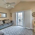 North Myrtle Beach Condo With Private Balcony!
