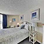 Onsite Putting Greens Southern Charm 2Br Condo