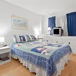 Sea Pointe 306