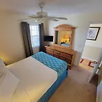 2Nd Floor Condo Sleeps 4 1 Bed 1 Bath Waterway Village 1E