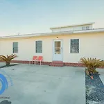 Cg Beach Bungalow 1