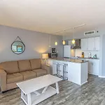 Modern Oceanfront Double Queen Apartment Sleeps 6! Ocean Forest Plaza 607