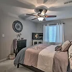 Myrtle Beach Condo With Community Perks And Pool!