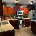 2 Bedroom House Walking Distance To Ocean Boulevard And Broadway At The Beach