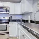 Coconut Grove 203