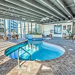 Oceanfront Myrtle Beach Condo Near Golfing