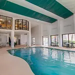 Palms Resort