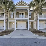 N Myrtle Beach Townhome With Upscale Amenities
