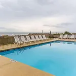 Ocean Star Hotel