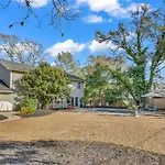 Arcadian Cove