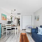 Bay Watch 1635