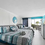 1600 South Ocean Boulevard