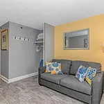 Holiday Home In Myrtle Beach 50904