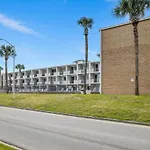 1600 South Ocean Boulevard