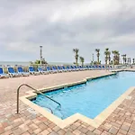 Beachside Retreat North Myrtle Beach Condo!