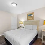 Bright Duplex 2Br Walking Distance From The Beach