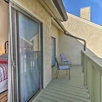 Myrtle Beach Condo Balconies, Walk To Beach!