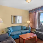 Charming 1Br With Pool And Direct Beach Access
