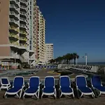*Wonderful Amenities*Queen Beds * Pools & More*C50