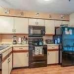 Lovely 2-Bedroom Condo With Pool