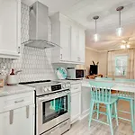 Lovely Beach Bungalow