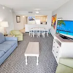 Oceanfront 3Br/2Ba, Ocean Reef, Waterpark