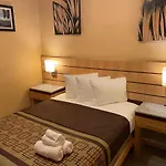 Sunburst Hotel