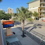 Sunburst Hotel
