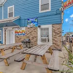 125 Atlantic Avenue Unit E - Pet Friendly! Walk To The Beach And Pier!1Br -1Ba - Sleeps 2-4 Guests!