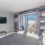 Incredible Views Sea Mist Resort 51411