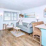Seaward Escape - Cherry Grove Beach