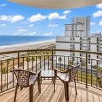 Hosteeva Oceanview Meridian Plaza Condo