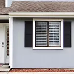 17A Gcr Lovely 2 Bed Condo With Pool In Surfside