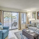 Cozy Myrtle Beach Escape With Resort Amenities!