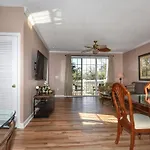 924 Ironwood Condo