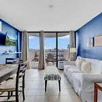 Palms Resort Getaway