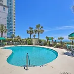 Cozy Myrtle Beach Resort Condo With Community Pool!