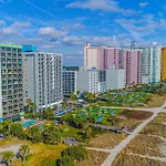 Ocean View Condo On The Beach!
