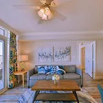 A Piece Of Paradise, Newly Renovated
