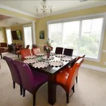 427 Edgewater Condo