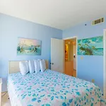 Oceanview 1 Bedroom Condo - Spacious With Awesome Views! Palace Resort 1009 - Sleeps 4 Guests